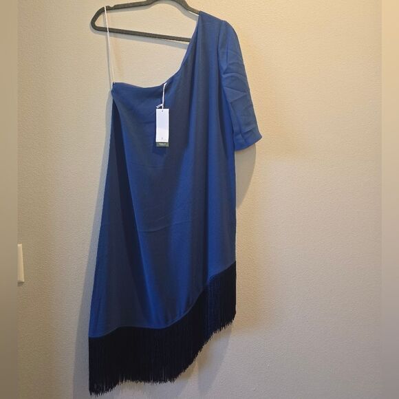Trina Turk One Shoulder Fringe Dress, Turquoise Womens Gull Sz M NWT - Picture 3 of 6